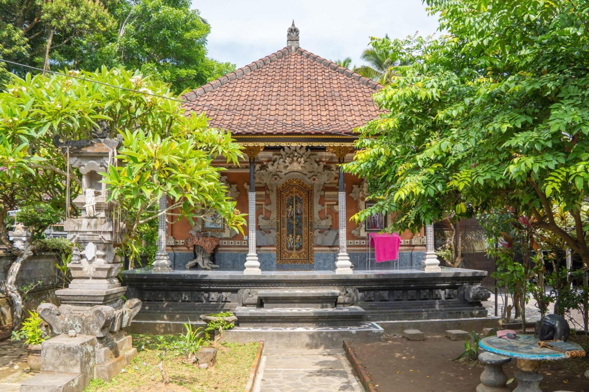 Wikan House Bebandem Exterior photo